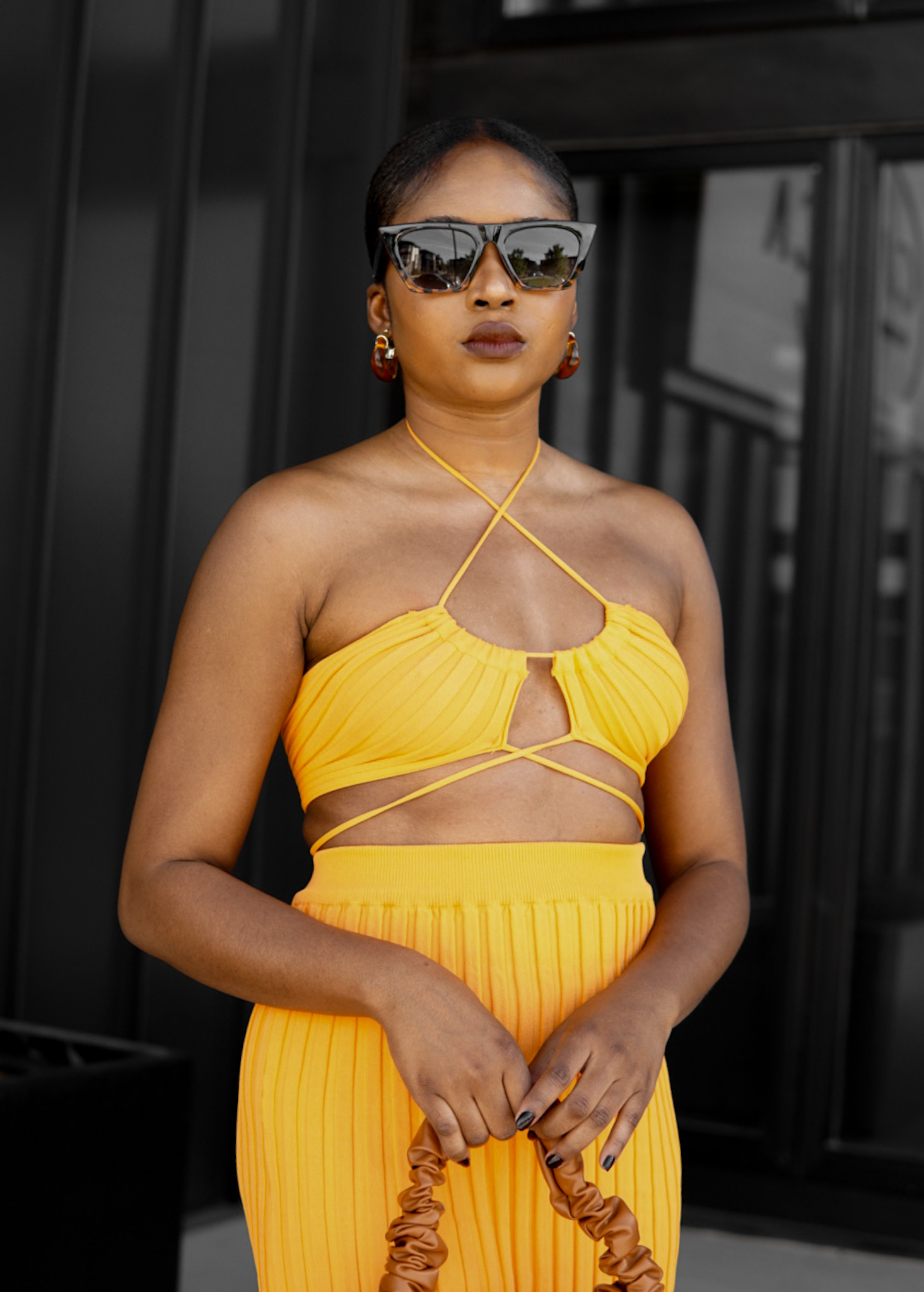 woman monochrome two piece spring summer outfit